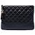 Clutch Chanel Gabrielle O Case en piel de becerro envejecido acolchado negro Medium