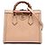 Borsa Gucci Diana Medium in pelle di vitello beige con bambù