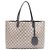Gucci Borsa Shopper e Borsa a Tracolla Reversibili in PVC con Logo GG Marrone