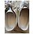 Sneakers Chanel CC Logo in pelle argento Bianco Silver hardware - vista 11