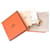 Hermès Hermes Olympe PM Ear Cuff en cuir plaqué or blanc Doré  - vue 2