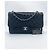 Timeless Bolso Chanel medium flap clásico en piel caviar negra Negro - vista 3