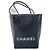 Borsa Tote Chanel Essential in nero - vista 2