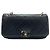 Borsa a tracolla Chanel Matelassé 23 in nero - vista 2
