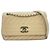 Chanel Schultertasche mit diagonalem Steppmuster Beige