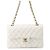 Borsa a tracolla con catena Chanel in vitello grana bianca Bianco