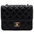 Chanel Borsa a patta matelassé in pelle d'agnello nera con logo CC e catena dorata Nero - vista 2