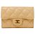 Chanel Tarjetero de piel caviar beige Castaño