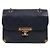 Chanel Borsa a tracolla matelassé con patta blu navy