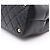 Chanel Borsa a tracolla Timeless CC in pelle caviar morbida nera con catena argentata Nero - vista 7