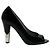 Chanel Peep-Toe-Pumps aus schwarzem Lackleder mit silbernem Absatz - Ansicht 2