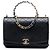 Borsa a patta Chanel Medium Quilted Lambskin La Parisienne Nera Nero