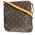 Louis Vuitton Musette Salsa Monogram Canvas PM Marrone - vue 2