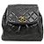 Chanel Gesteppter Rucksack in Schwarz