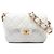 Borsa a tracolla Chanel Mini CC Quilted Caviar Messenger Flap Bianca Bianco