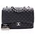 Chanel Borsa a tracolla con patta e catena argentata Nero