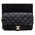 Chanel Borsa a tracolla e borsa a spalla con patta CC in pelle nera e tono oro Season Nero