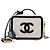 Chanel Vanity Case Piccolo CC Filigree in pelle Caviar bianca Bianco Crudo