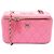 Small Vanity Case Chanel Trendy CC em pele de cordeiro acolchoada rosa com alça de corrente