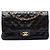 Borsa a tracolla Chanel Medium Classic Double Flap in pelle di agnello nera Nero