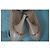 Bally Beige Gesteppte Lederpumps mit Goldkette - Ansicht 2