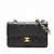 Timeless Chanel Vintage Classic Double Flap Small Schultertasche aus gestepptem Lammleder Schwarz