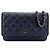 Borsa a tracolla Chanel Matelassé in blu navy