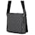Borsa a tracolla Louis Vuitton Monogram Eclipse District PM Nero Monogramma - vista 2
