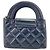 Borsa a tracolla Chanel Matelassé in nero - vista 3