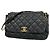 Borsa a tracolla Chanel in pelle nera Nero