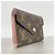 Cartera tri-fold Louis Vuitton en Rose Ballerine Rosa - vista 2