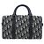 Christian Dior O clássico padrão jacquard Oblique da Dior harmoniza-se com acabamentos em couro flexível para completar uma silhueta sofisticada e sensual. Fabricado em material de lona altamente durável, é resistente a riscos, - vista 2