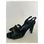 Hermès High-Heel-Sandalen aus schwarzem Wildleder mit Strasssteinen - Ansicht 5