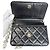 Timeless Borsa a tracolla Chanel Matelassé in pelle nera Nero - vista 4