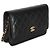 Chanel Portafoglio con catena CC in pelle caviar matelassé nera Nero - vista 4