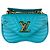 Borsa a tracolla con catena Louis Vuitton New Wave in Turquoise Turchese