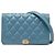 Bolsa Chanel Boy Wallet On Chain em pele de cordeiro acolchoada azul
