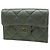 Portafoglio tri-fold Chanel in pelle d'agnello nera Nero