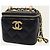 Vanity Chanel Beauty case piccolo in pelle nera e oro con catena Nero - vista 2