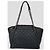 Borsa a tracolla Chanel in pelle matelassé nera con patta CC e borchie Nero - vista 3