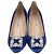 Décolleté Hangisi in raso blu Manolo Blahnik