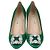 Décolleté Hangisi in raso verde Manolo Blahnik