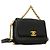 Borsa a tracolla Chanel in pelle Matelassé Nero - vista 2