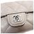 Timeless Tarjetero Chanel de piel de becerro granulada beige - vista 11