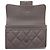 Timeless Tarjetero Chanel de piel de becerro granulada beige - vista 7