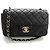 Borsa a tracolla Chanel Lambskin Matelassé 20 con catena Nero