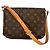 Borsa a tracolla Louis Vuitton Musette Tango Short Monogram Marrone Monogramma
