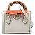 Borsa Diana Mini in pelle di vitello bianca con bambù Gucci Bianco Bianco sporco
