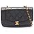 Borsa a tracolla Chanel Matelassé Diana Flap Nero
