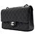 Chanel Bolsa de Ombro Medium em Caviar Preto Clássico com Corrente Prateada - vista 3
